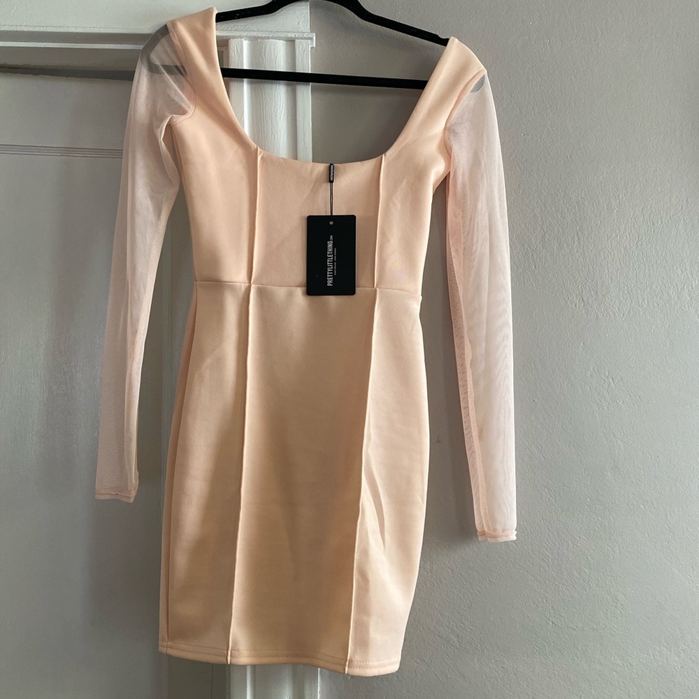 Pretty little thing BODYCON dress
